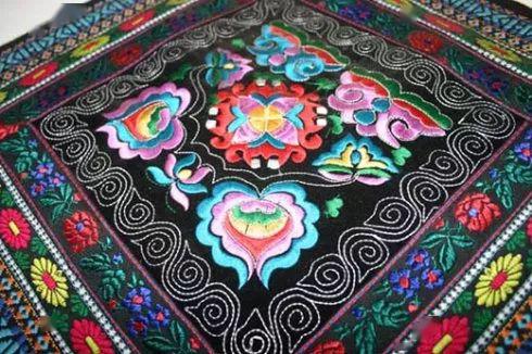 中國(guó)手工刺繡，永不過(guò)時(shí)的美